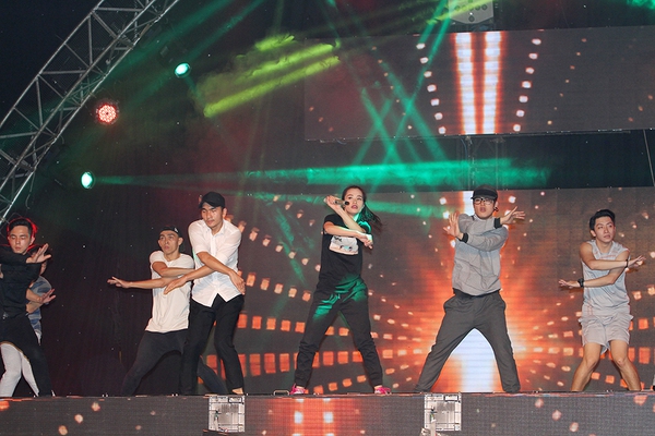 "The Remix" xác nhận "hoãn" hợp tác với Hoàng Thùy Linh 18