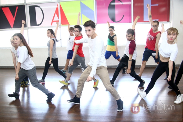 Isaac: "The Remix không phải "bàn đạp" để tách khỏi 365" 3