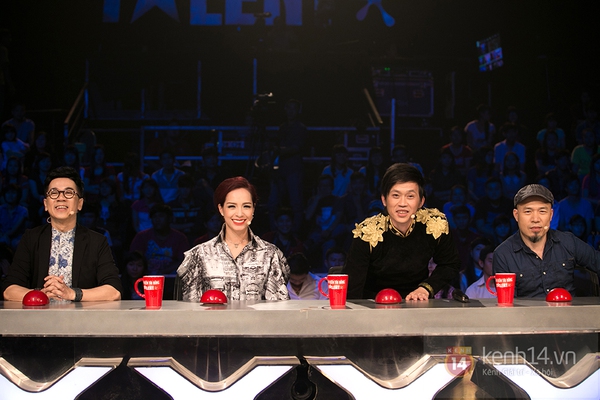 Vietnam's Got Talent: Thu Minh tự tin khoe "2 mẹ con cùng hát" 1