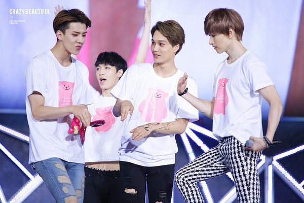 EXO đứng nhất, SNSD về b&eacute;t trong BXH idolgroup 2014 3