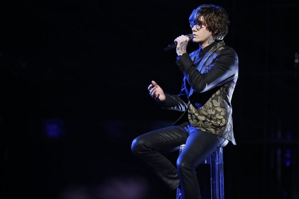 The Voice US: Adam l&agrave;m fan ngất ng&acirc;y khi song ca với 3 th&iacute; sinh 9