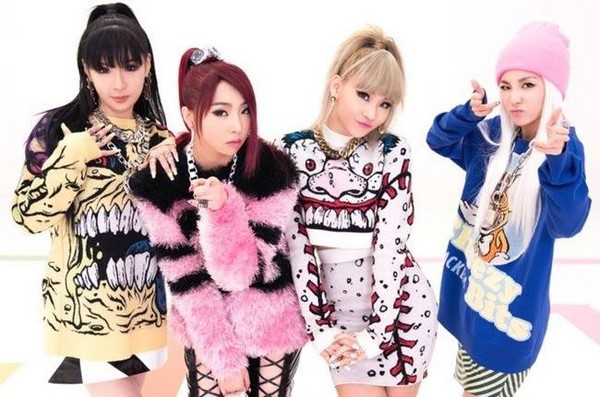 SNSD, 2NE1, A Pink là ba "nữ hoàng girlgroup" 2014 2