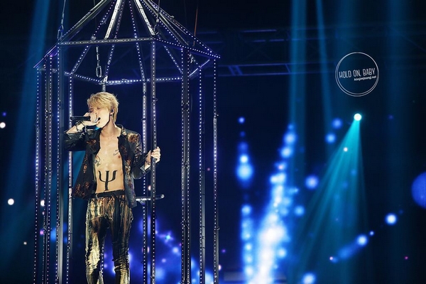 Chiêm ngưỡng vẻ đẹp thần thánh của "Hoàng tử châu Á" Jaejoong 9