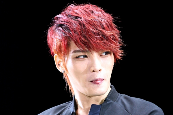 Chiêm ngưỡng vẻ đẹp thần thánh của "Hoàng tử châu Á" Jaejoong 24