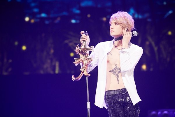 Chiêm ngưỡng vẻ đẹp thần thánh của "Hoàng tử châu Á" Jaejoong 28