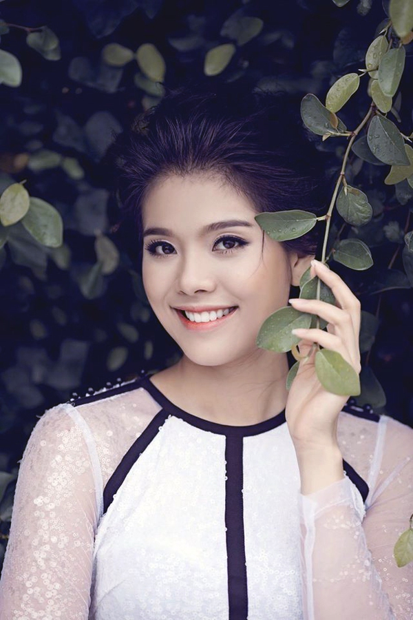 Top 10 Hoa hậu Việt Nam 2014: Chưa từng nghĩ sẽ yêu cầu thủ 4