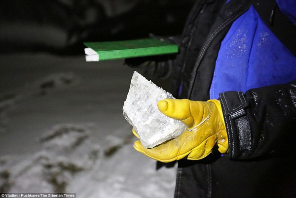 Giải m&atilde; b&iacute; ẩn "hố địa ngục" khổng lồ Siberia 3