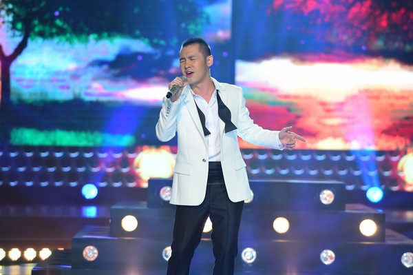 Những sự kiện ồn &agrave;o khiến showbiz Việt "n&oacute;ng" suốt năm 2014 1