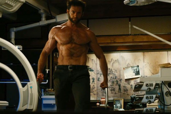 The Wolverine dùng móng vuốt đối đầu kiếm Nhật 3