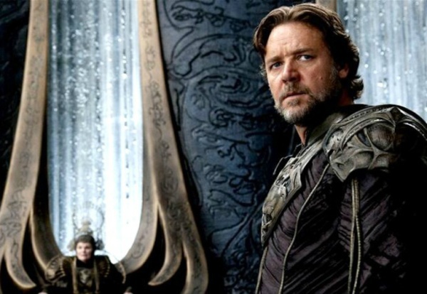 Russell Crowe khao kh&aacute;t quay lại l&agrave;m cha Si&ecirc;u nh&acirc;n 3