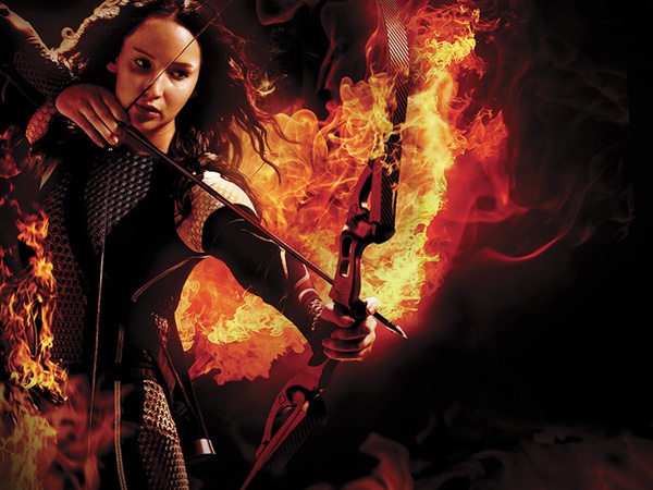 Nữ anh hùng "Catching Fire" bị nhấn chìm trong biển lửa 2