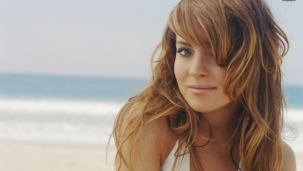 Bị đề cử 2 Mâm xôi vàng, Lindsay Lohan vẫn tự tin làm phim 1
