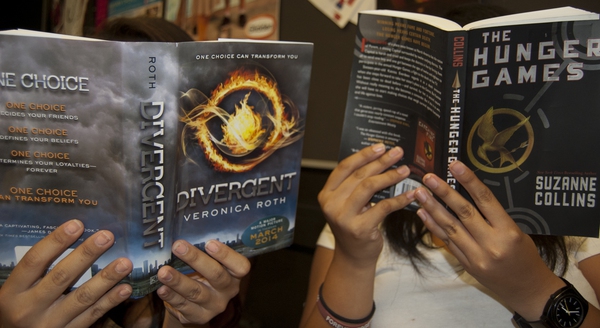 Fan nổi giận khi "Divergent" bị gọi là "The Hunger Games" bản mới 5