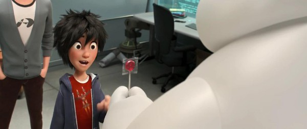 Anh hùng "Big Hero 6" sợ độ cao khi bay lơ lửng trên trời 6