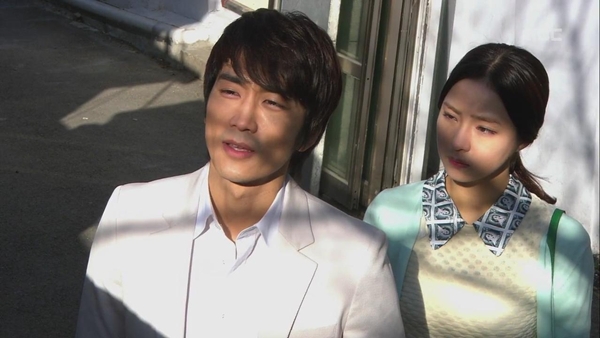 Shin Se Kyung "ỡm ờ" với lời cầu h&ocirc;n của Song Seung Hun 3