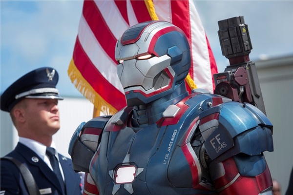 "Iron Man 3" thăng hoa trên bầu trời Hollywood 6