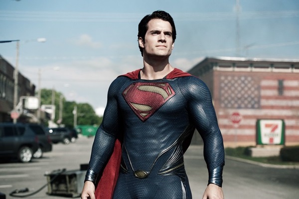 "Man of Steel" lật đổ "Toy Story 3" 1