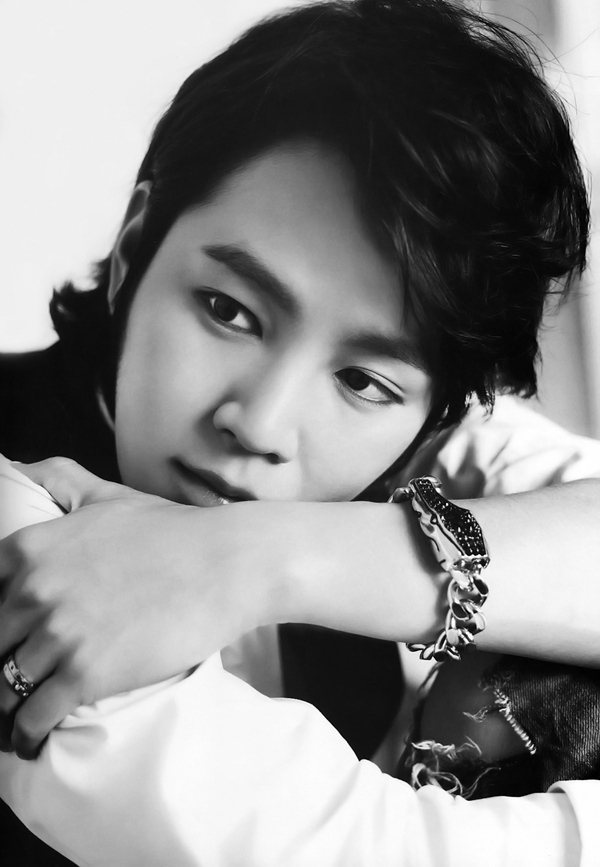 Jang Geun Suk trở thành người đàn ông đẹp trai nhất thế giới 2