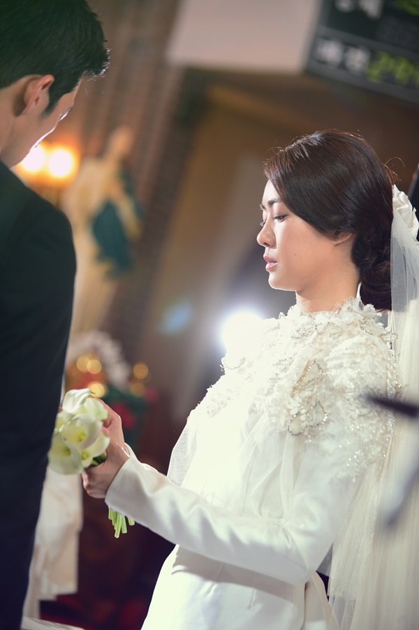 Vẻ đẹp u sầu của c&ocirc; d&acirc;u tiểu thư xứ H&agrave;n 3