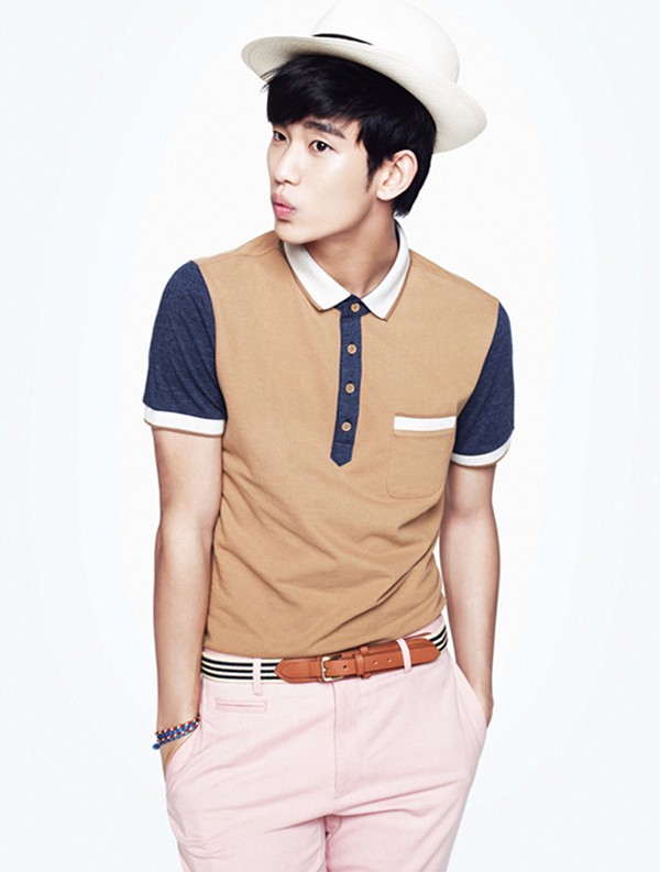 Kim Soo Hyun đắn đo l&agrave;m trai ngo&agrave;i h&agrave;nh tinh 2