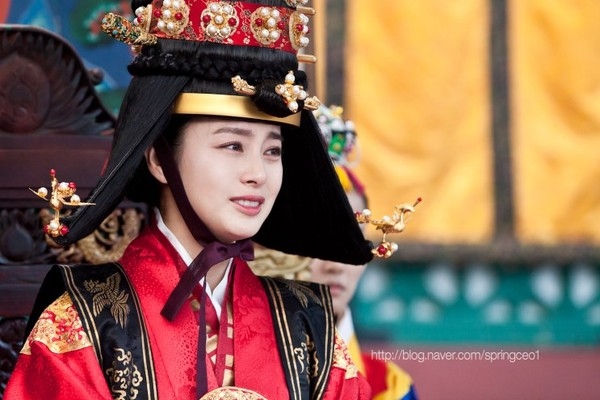 Kim Tae Hee không muốn xấu xí vì vai diễn 4