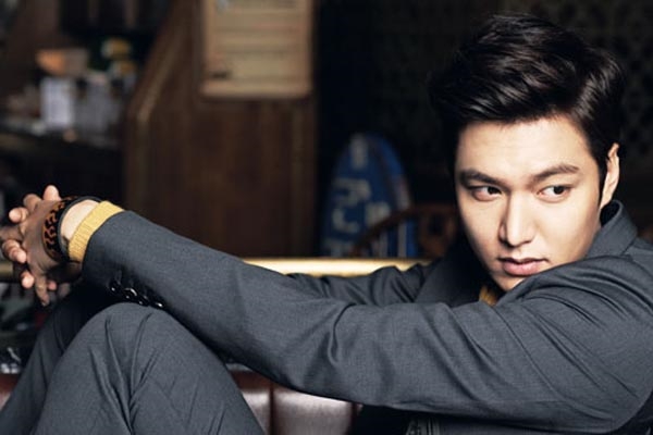 Lee Min Ho được chọn làm anh hùng u ám 2