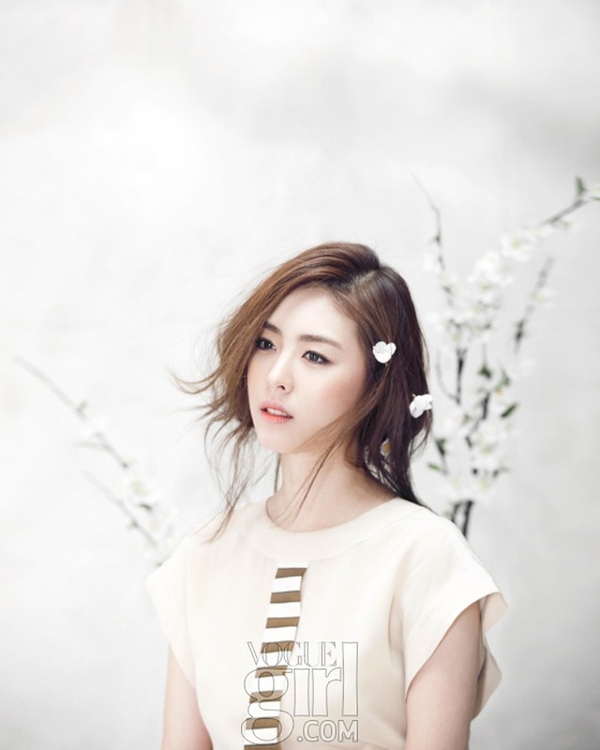 Netizen lo lắng vì Lee Yeon Hee trở thành "Hoa hậu Hàn Quốc" 3