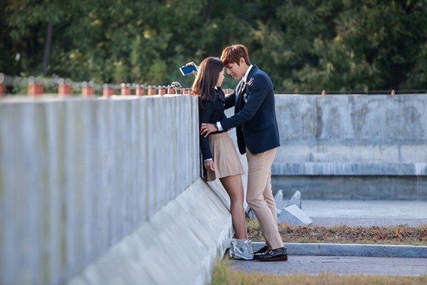 Park Shin Hye bất ngờ bị Lee Min Ho cưỡng hôn 4