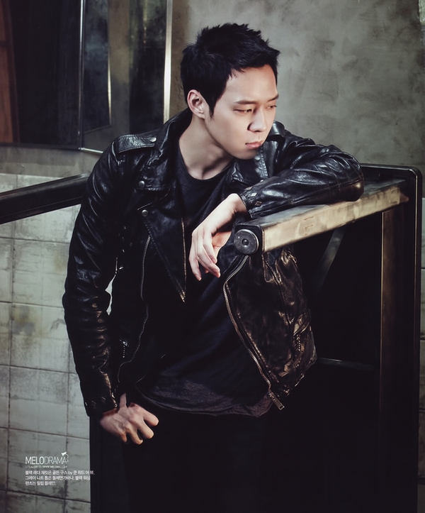 Yoo Chun tham gia truy tìm Tổng thống mất tích 3