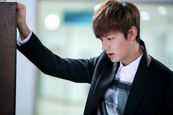 Kim Tan suýt bật khóc vì khó lòng bảo vệ Eun Sang 1