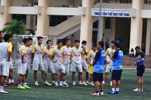 Phan Công Thìn: "U21 Việt Nam sẽ đá hết mình vì CĐV nhà" 3