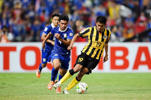 Thái Lan 2-0 Malaysia: Cơn lốc màu xanh 1