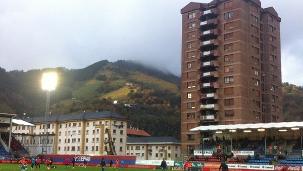 "Con nh&agrave; ngh&egrave;o" Eibar - c&acirc;u chuyện cổ t&iacute;ch của thế giới b&oacute;ng đ&aacute; năm 2014 3