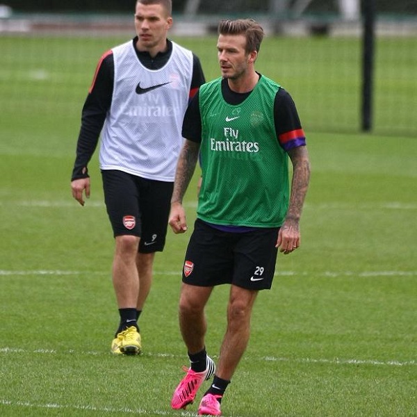 Beckham khuấy động sân tập của Arsenal 7