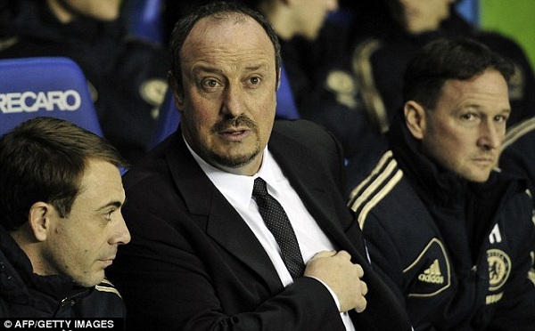 CĐV Chelsea gửi thư yêu cầu sa thải Benitez 2