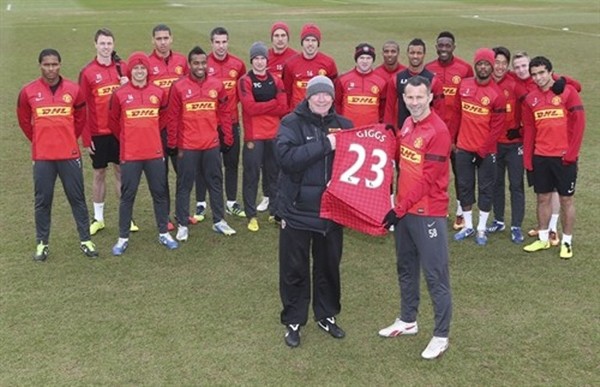 Ch&ugrave;m ảnh Ryan Giggs: 22 năm, 1 huyền thoại 12