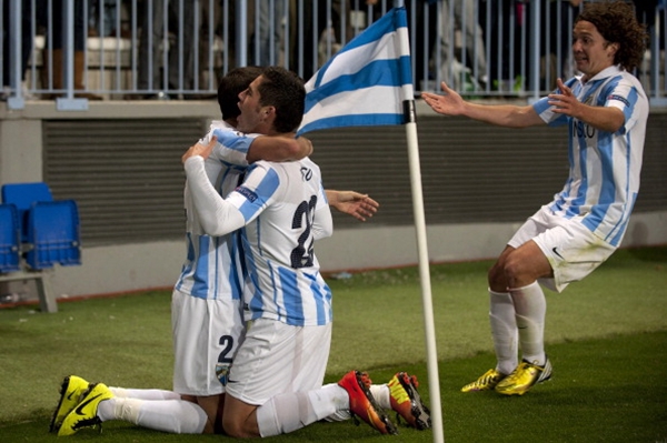 Malaga 2-0 Porto: Tiếp tục cuộc phiêu lưu 3