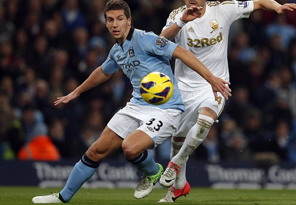 Premier League: Những cầu thủ ấn tượng nhất m&ugrave;a giải (Phần 1) 8