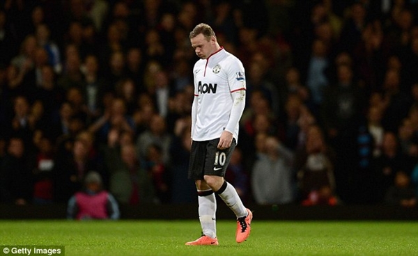 Wayne Rooney, tiền đạo hay tiền vệ tại MU? 1