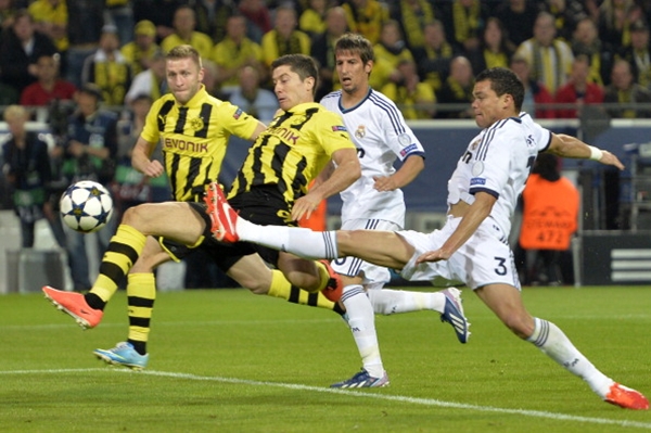 Chùm ảnh ngày đại bại của Real Madrid tại Signal Iduna Park 2