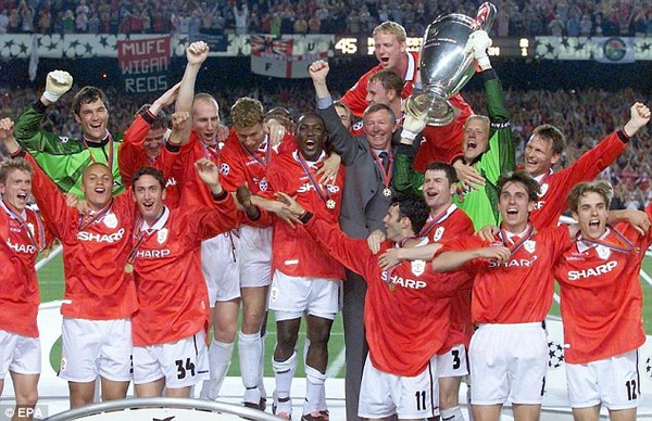 Nhìn lại sự nghiệp huy hoàng của Sir Alex Ferguson 19