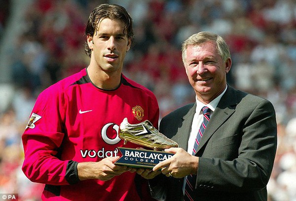 Nhìn lại sự nghiệp huy hoàng của Sir Alex Ferguson 20