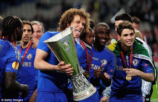 Rộ tin David Luiz sẽ là "nạn nhân" đầu tiên của đế chế Mourinho 2