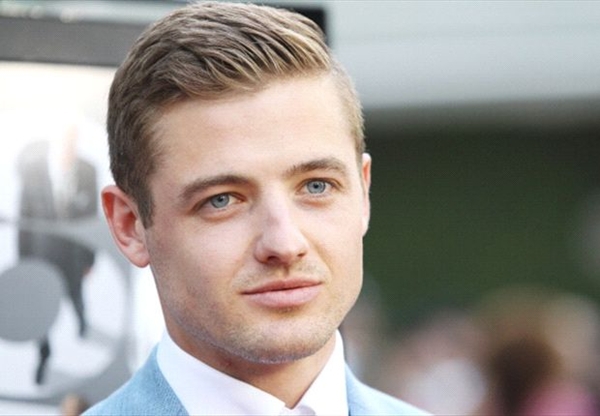 Vẻ đẹp đầy hấp dẫn của cầu thủ đồng tính Robbie Rogers 3