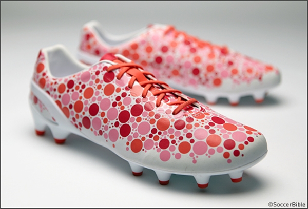 Aguero sẽ dùng giày "độc" trong trận Chung kết FA Cup 2