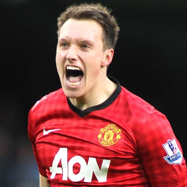 Bài toán tại MU: Phil Jones nên đá ở vị trí nào? 3