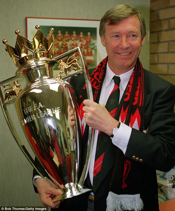 Nhìn lại sự nghiệp huy hoàng của Sir Alex Ferguson 13