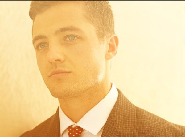 Vẻ đẹp đầy hấp dẫn của cầu thủ đồng tính Robbie Rogers 13