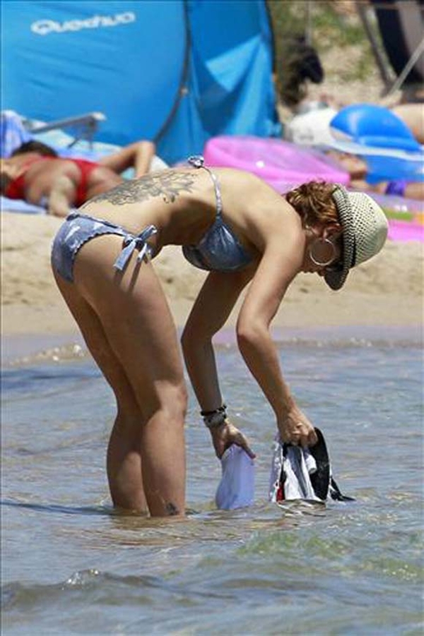 Những &ldquo;nữ ho&agrave;ng xăm trổ&rdquo; trong giới WAGS 21