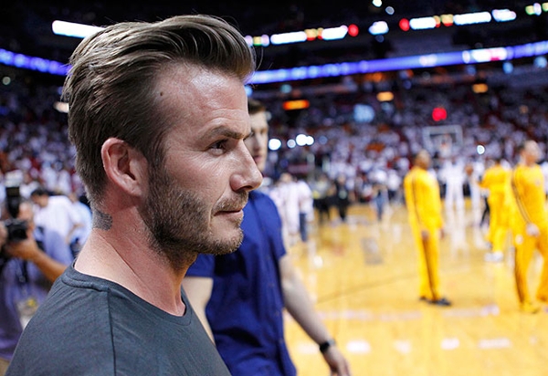 Beckham “trốn” vợ con đi xem bóng rổ 1 mình 7